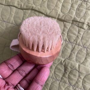 Victoria Secret “Boar Bristle Brush” is a Dry Body Brush good for stimulation